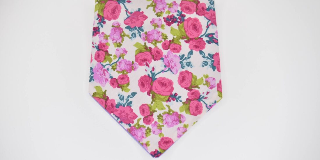 Roudi's roses bandana