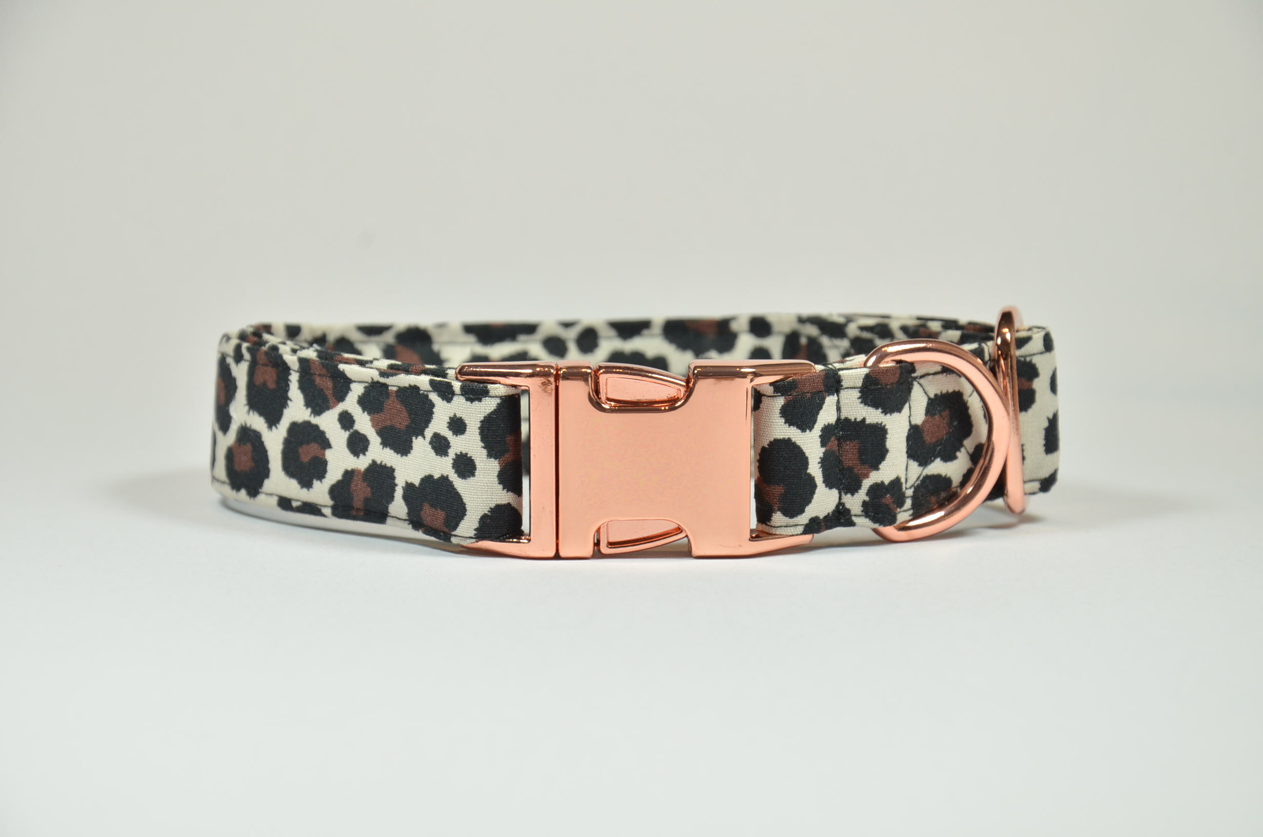 Leopard Collar 1